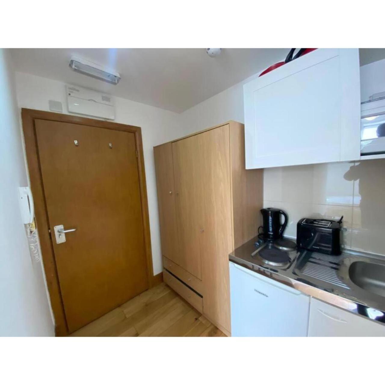 F407-4Th Flr Studio For 2 Near Hyde Park London Exterior photo